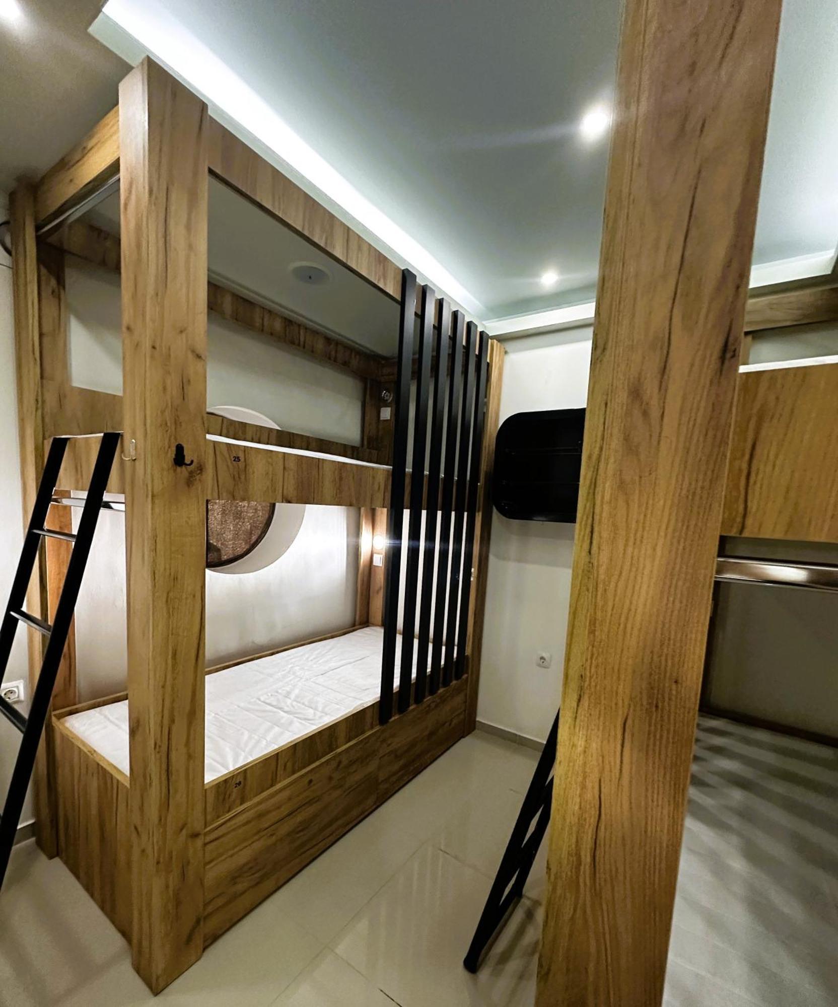 Hostel Parea Hersonissos Kültér fotó